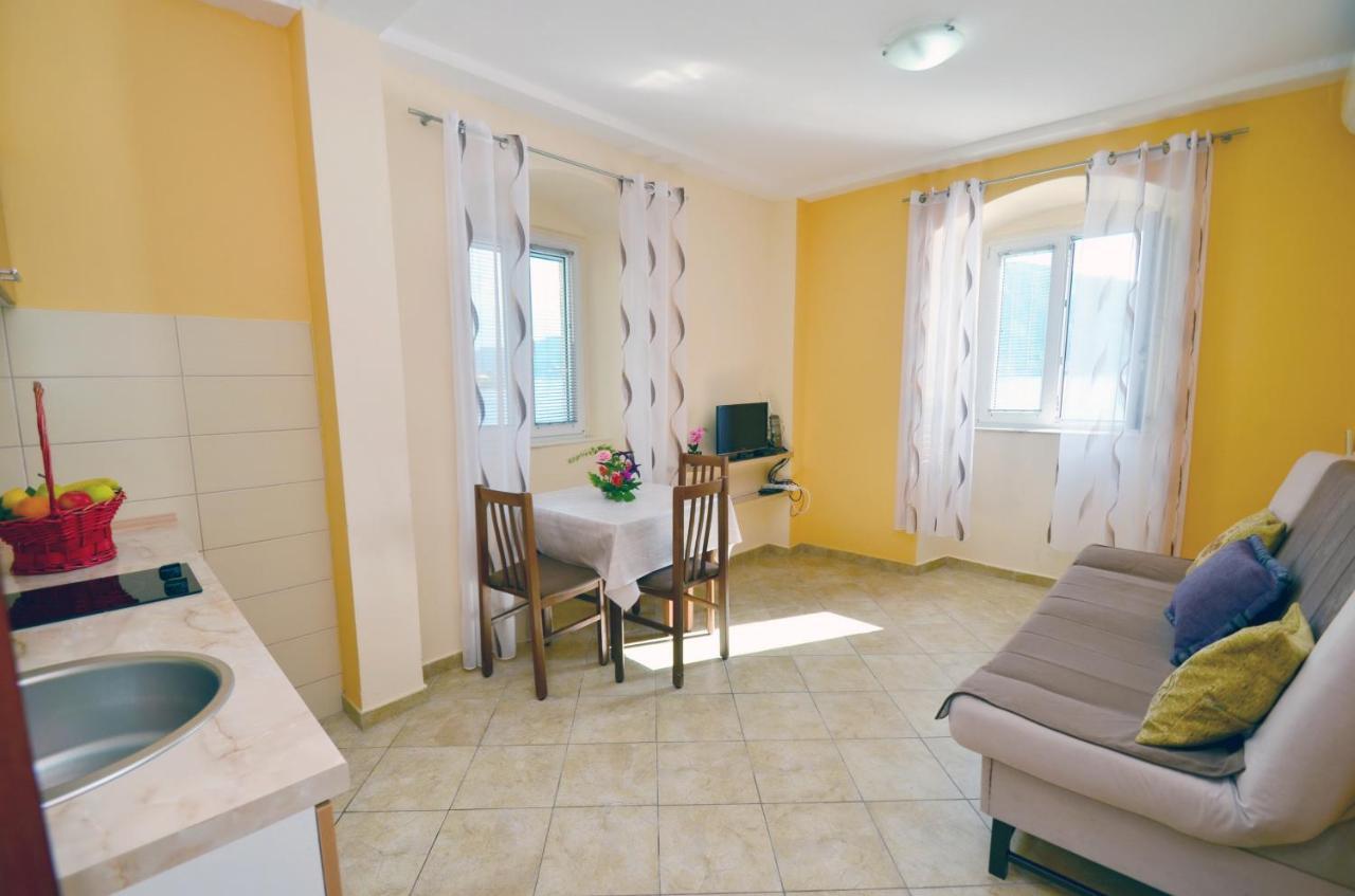 Apartamento Tau Mir I Dobro Kotor Exterior foto